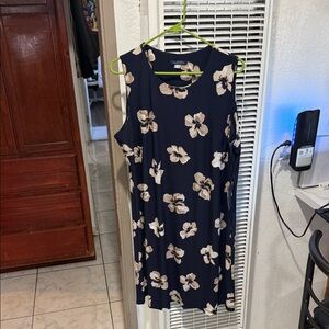 Tommy Hilfiger Navy and Cream Floral Midi Dress